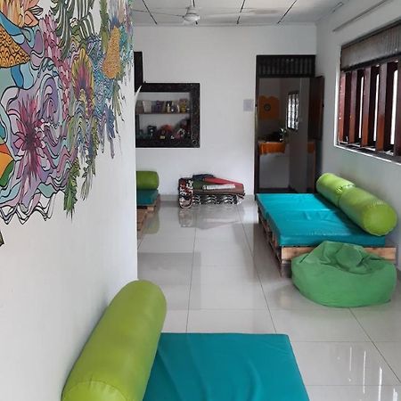 Coco Hostels - Велигама Экстерьер фото