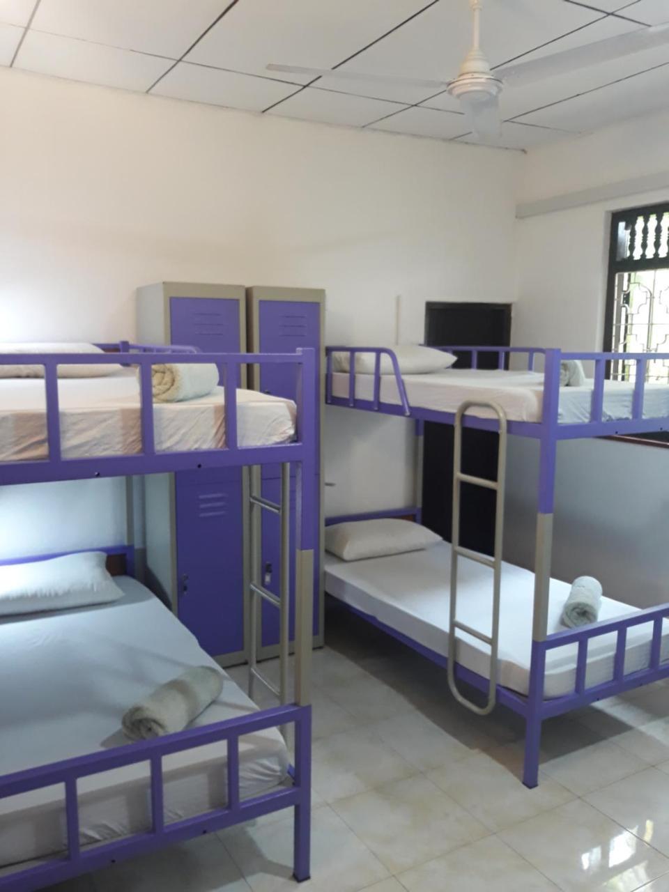 Coco Hostels - Велигама Экстерьер фото