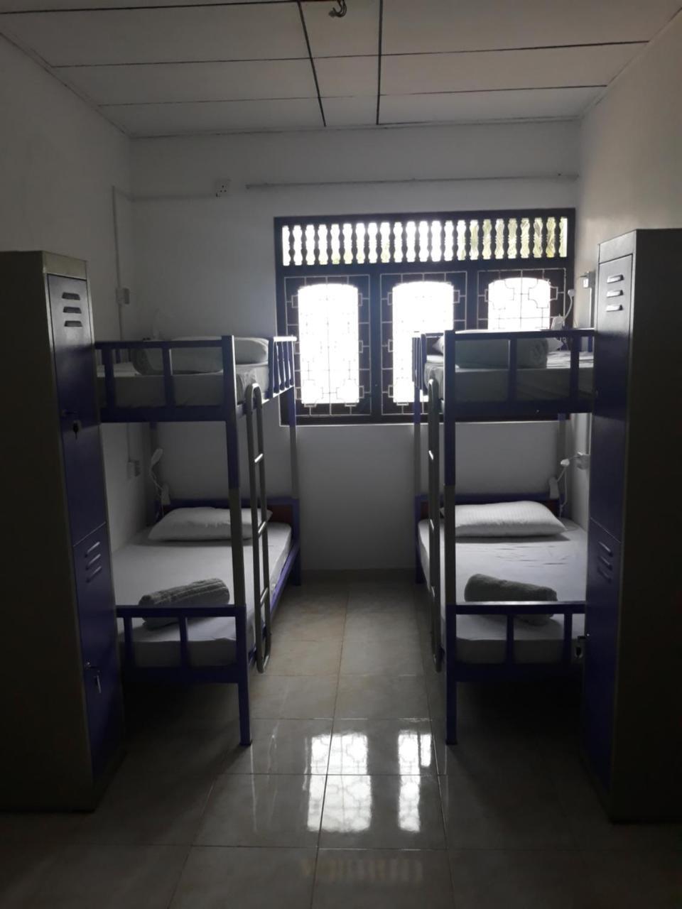 Coco Hostels - Велигама Экстерьер фото