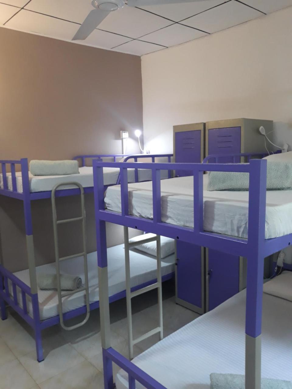 Coco Hostels - Велигама Экстерьер фото