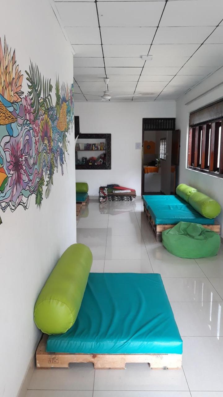 Coco Hostels - Велигама Экстерьер фото